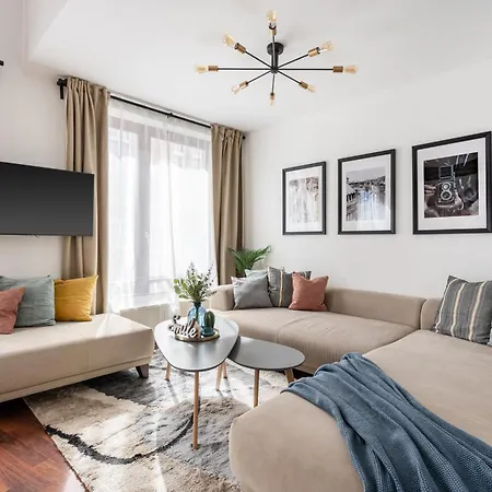 דירה Spacious Rooftop With Parliament&danube View