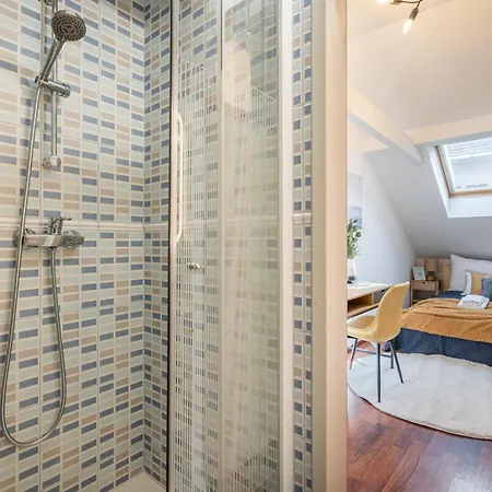 Spacious Rooftop With Parliament&danube View דירה בודפשט