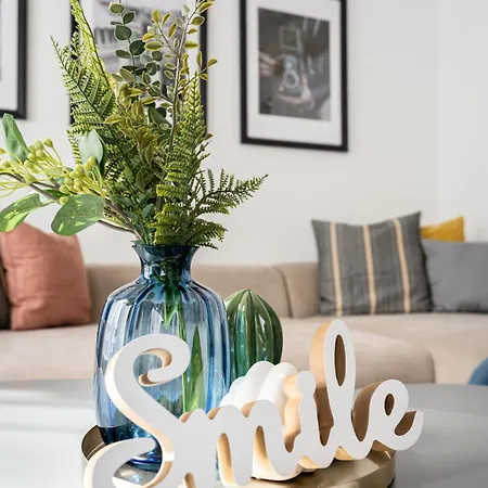 Spacious Rooftop With Parliament&danube View דירה בודפשט