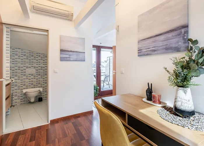 Apartman Spacious Rooftop With Parliament&danube View *