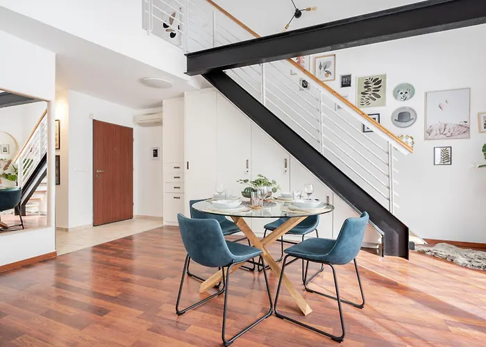 Apartman Spacious Rooftop With Parliament&danube View *