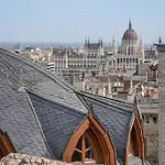 Spacious Rooftop With Parliament&danube View *