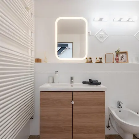 Spacious Rooftop With Parliament&danube View * Budapest