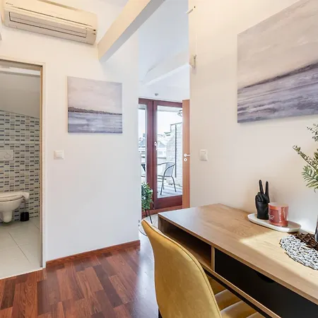 Lägenhet Spacious Rooftop With Parliament&danube View *